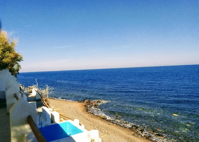Santorini Lovers Villa