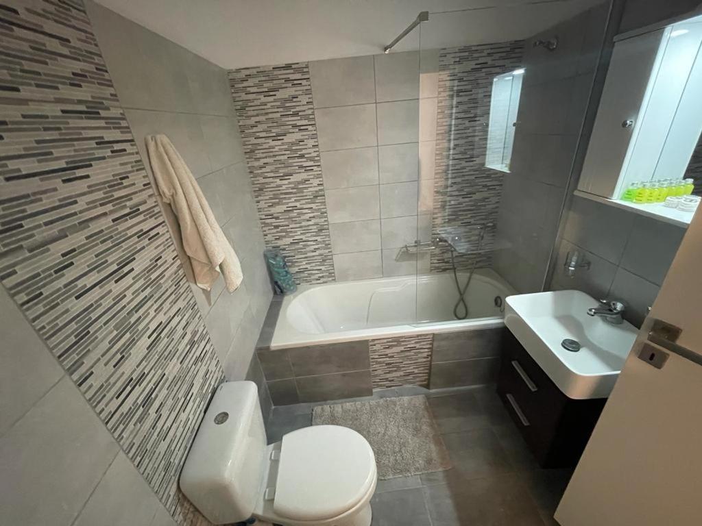 Santorini Lovers Holiday home Fira (Santorini)