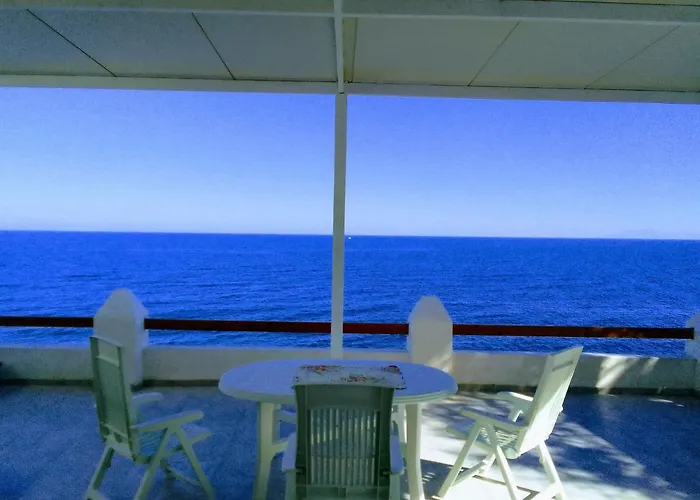Santorini Lovers Villa