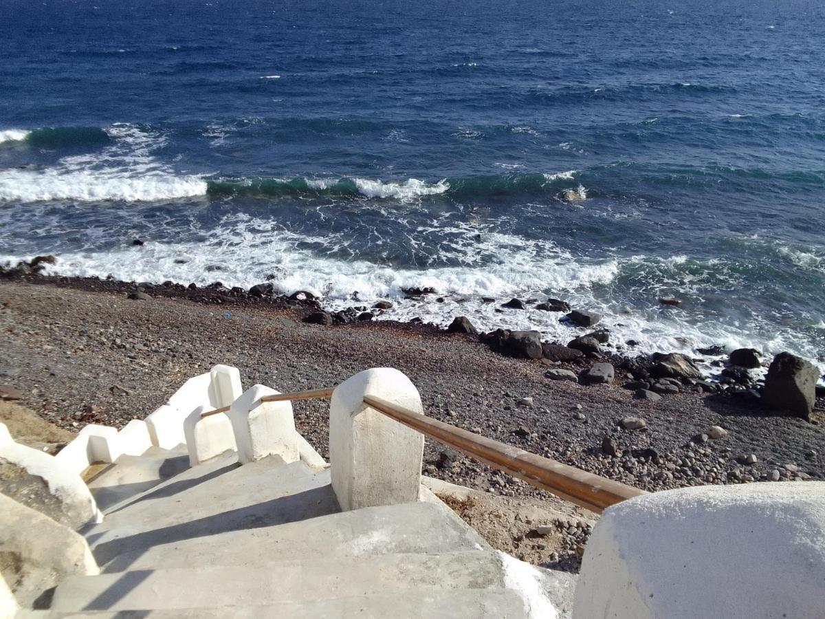 בית נופש Santorini Lovers סנטוריני